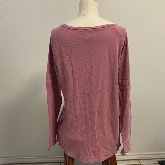 PINK Victoria Secret Shirt Size Medium - Picture 2 of 10